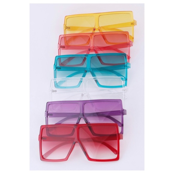 Accessories - Oversized Jeweled Fashion Framed Sunglasses
